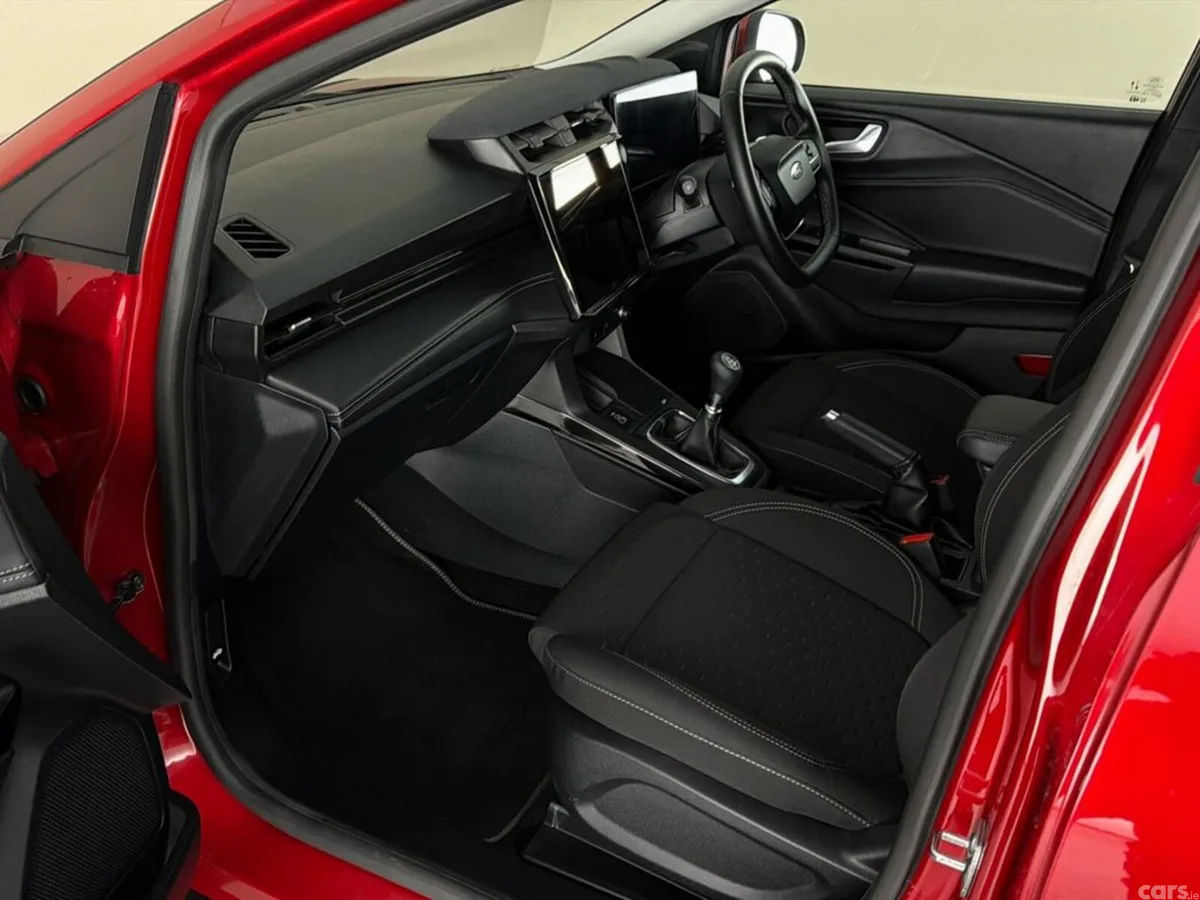 Ford Puma MPV, Petrol, 2025, Red