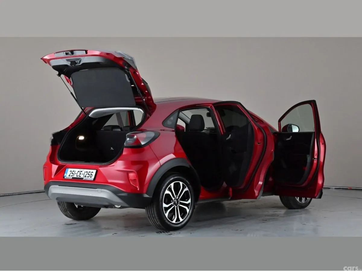 Ford Puma MPV, Petrol, 2025, Red