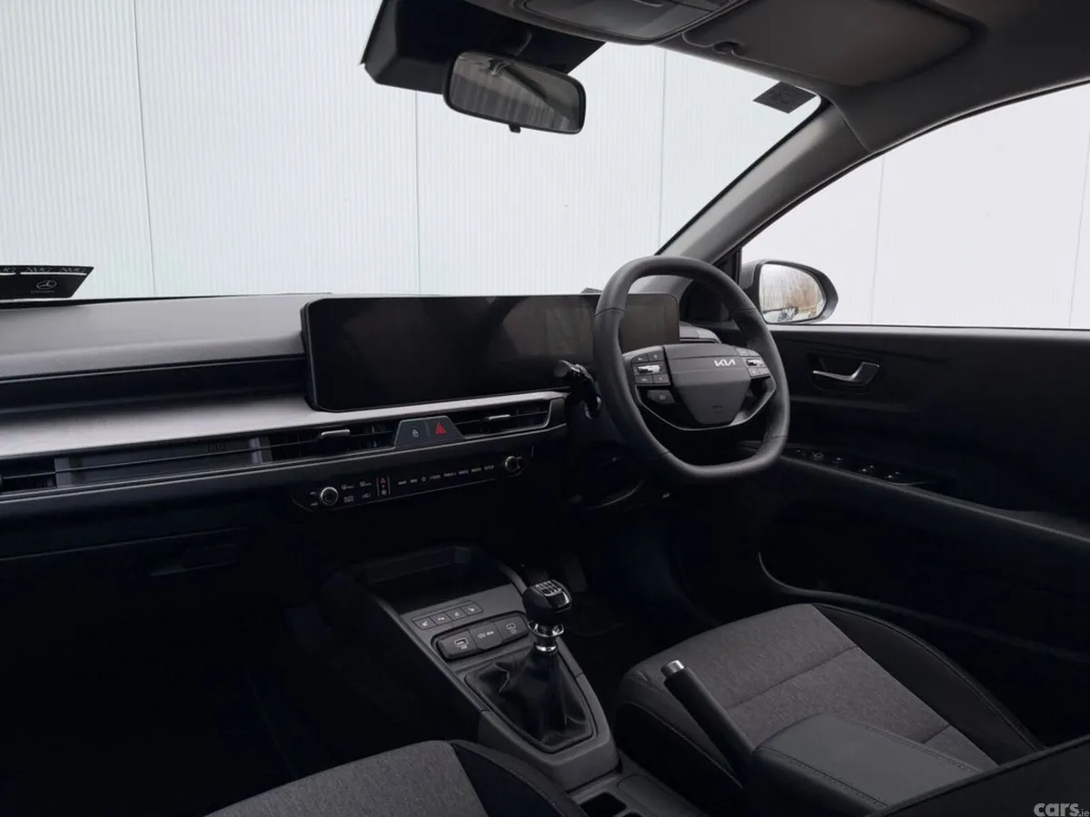 Kia Stonic Hatchback, Petrol, 2027, Grey