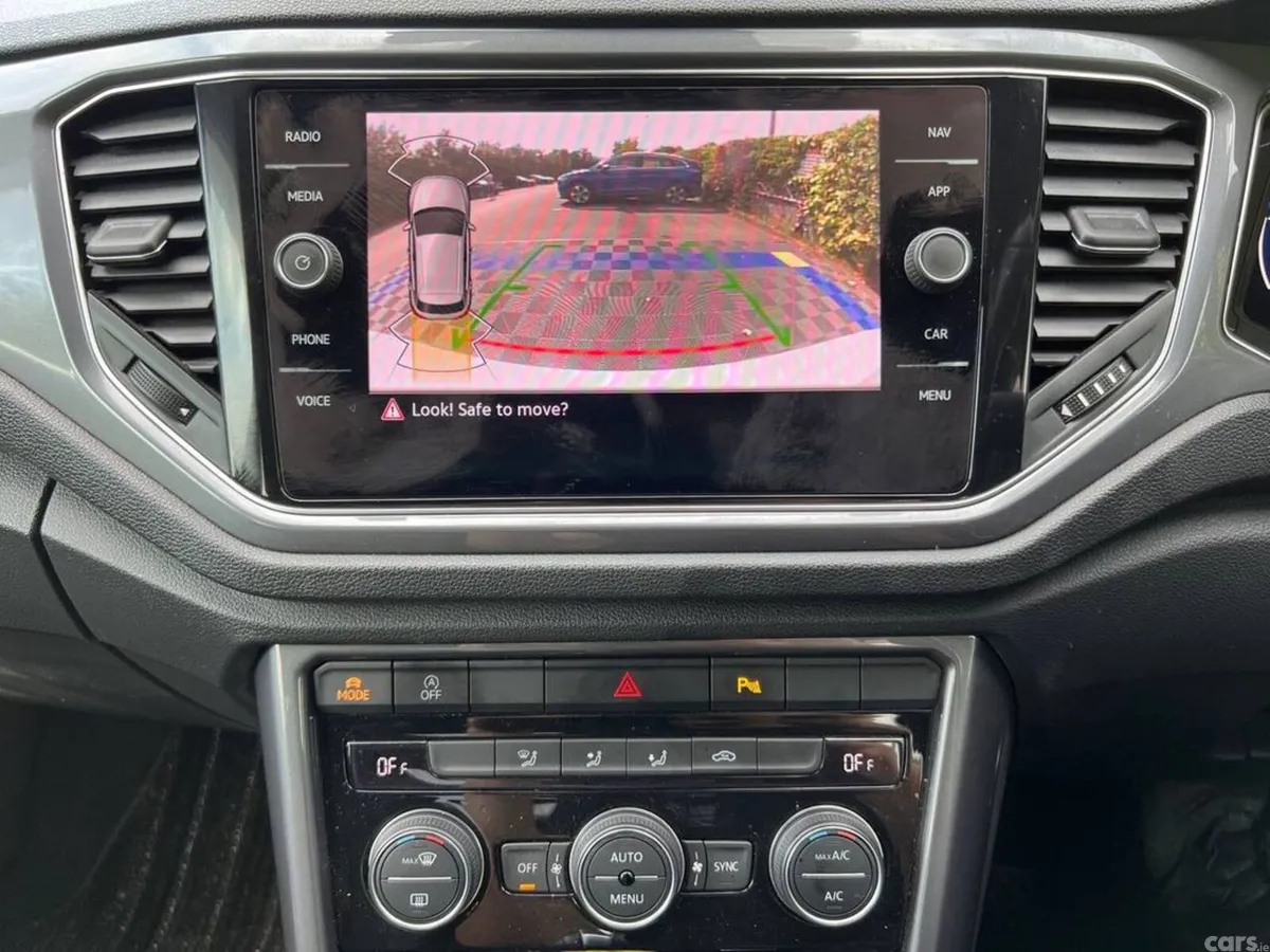 Volkswagen T-Roc SUV, Diesel, 2021, White