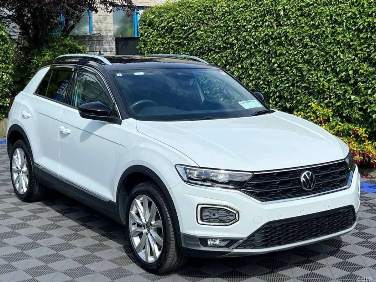 Volkswagen T-Roc SUV, Diesel, 2021, White