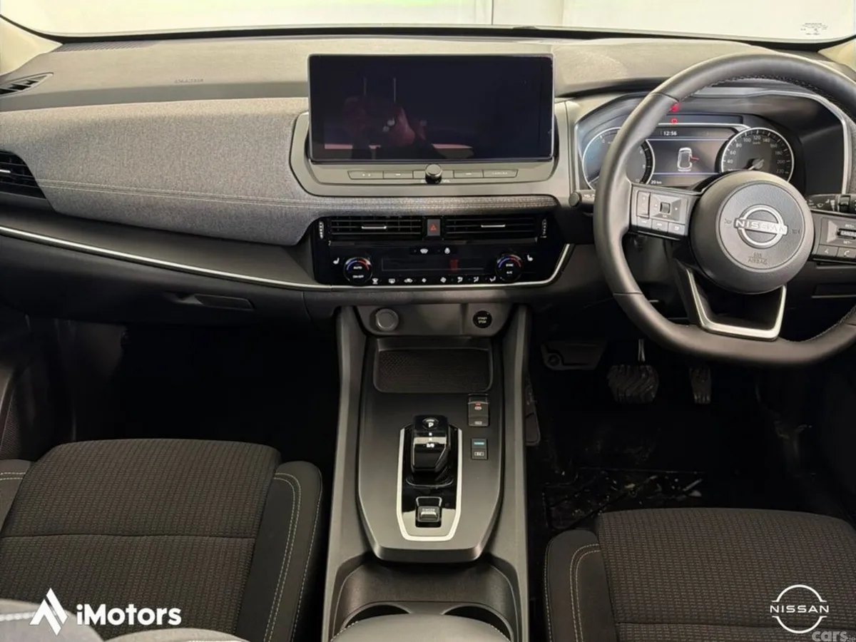 Nissan Qashqai SUV, Petrol Hybrid, 2027, White