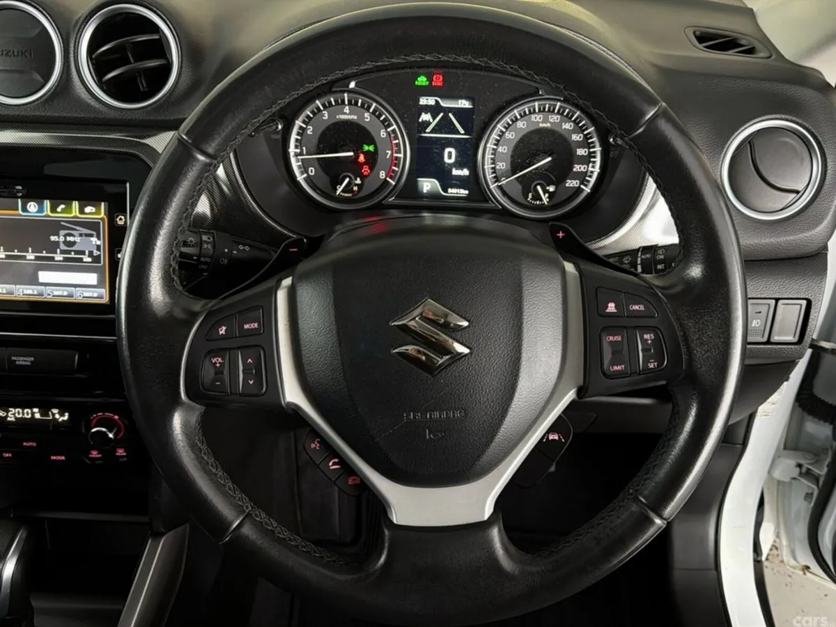 Suzuki Vitara SUV, Petrol Hybrid, 2023, White