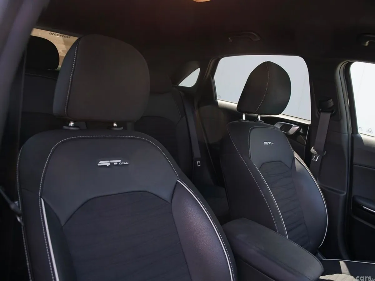 Kia Ceed Hatchback, Petrol, 2025, Black