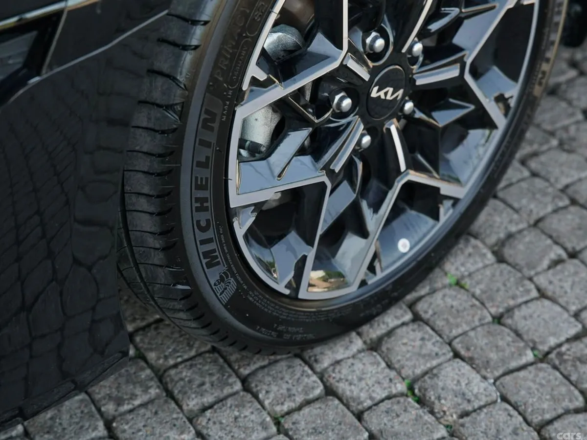 Kia Ceed Hatchback, Petrol, 2025, Black