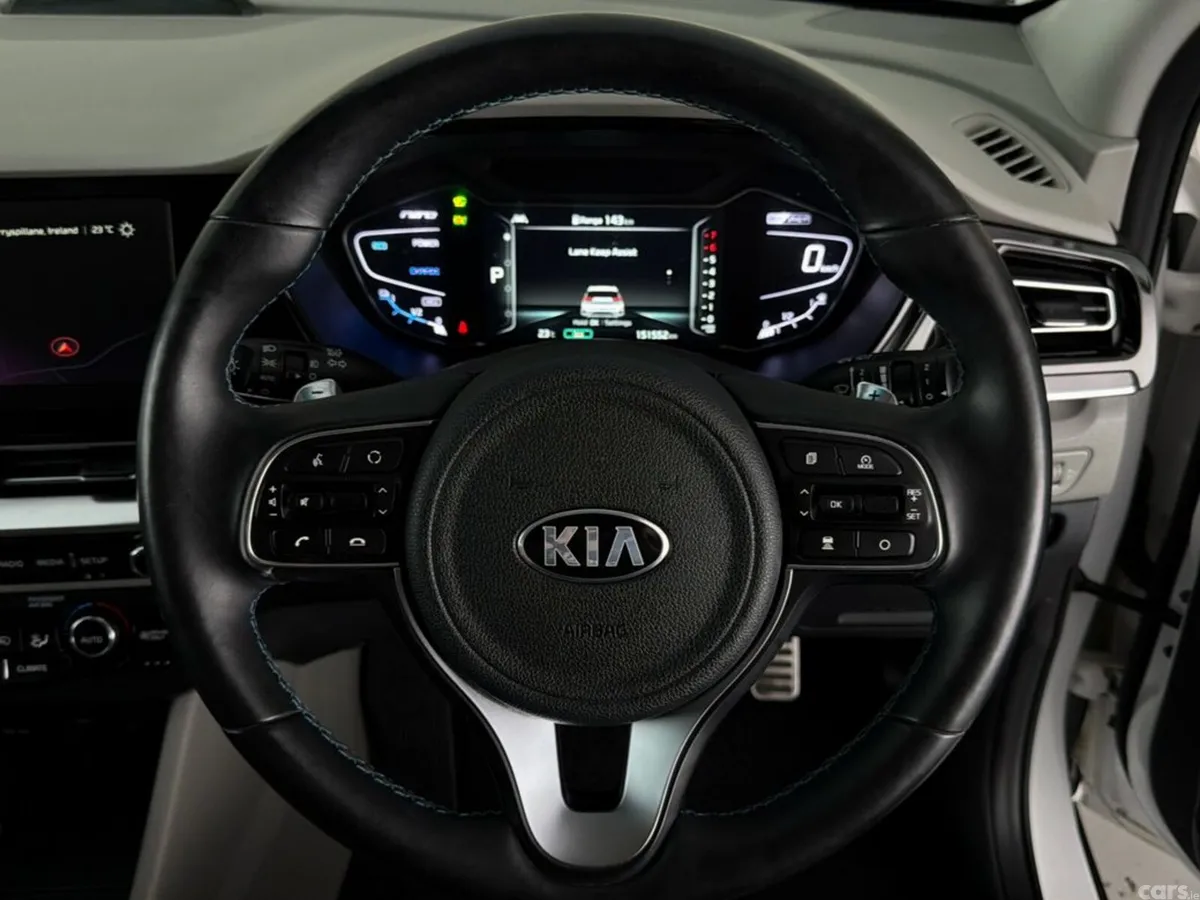 Kia Niro Hatchback, Petrol Plug-in Hybrid, 2021, White