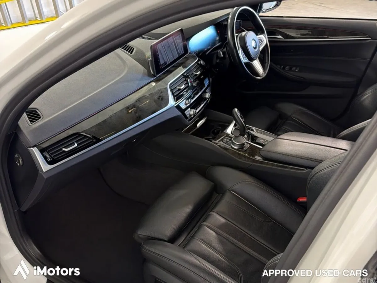 BMW 5-Series Estate, Diesel, 2019, White