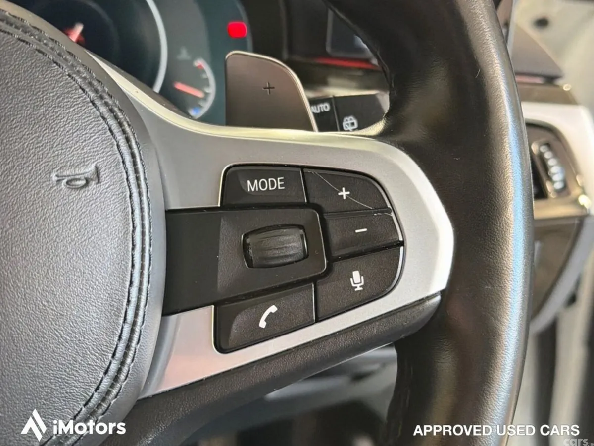 BMW 5-Series Estate, Diesel, 2019, White