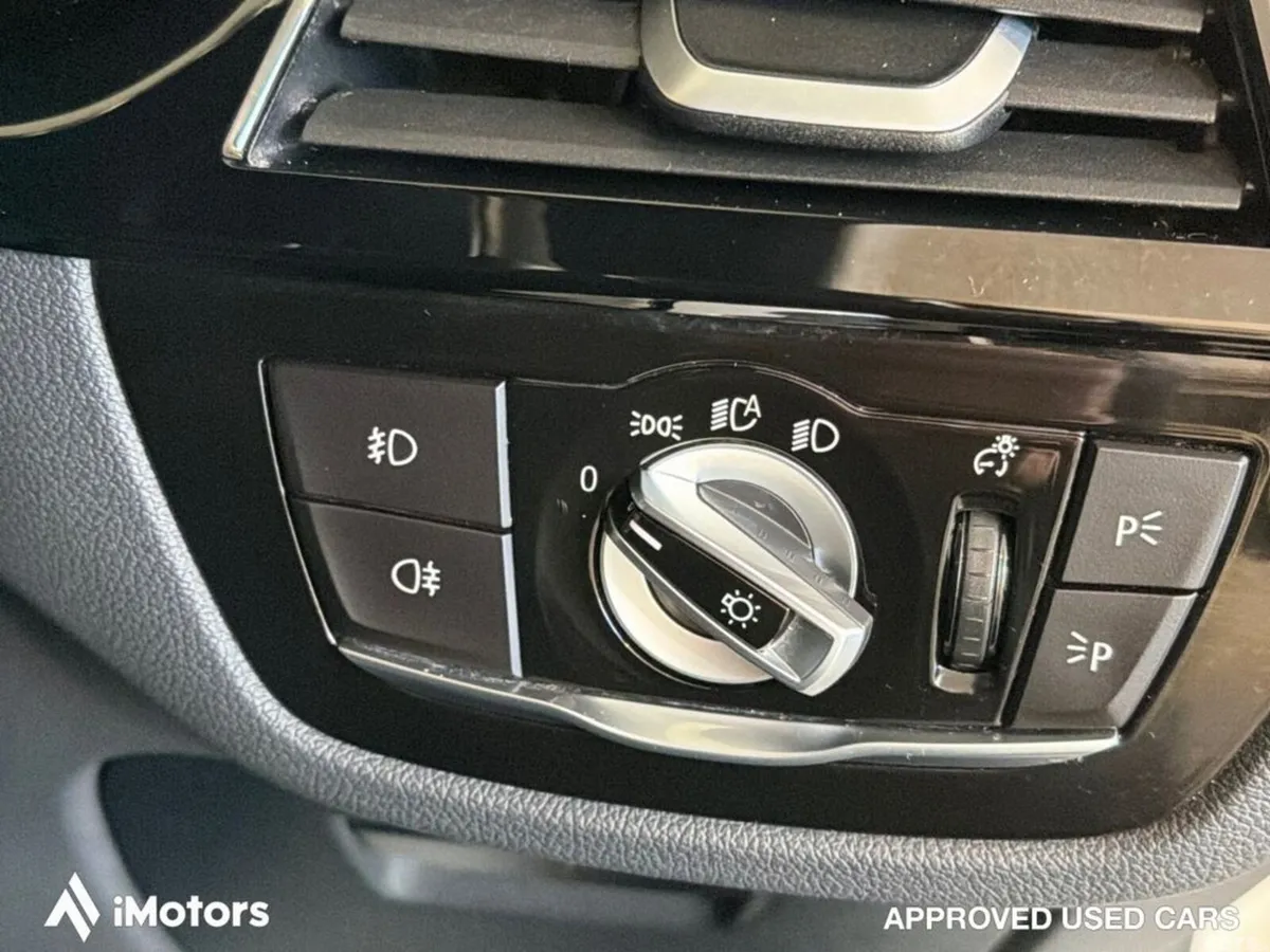 BMW 5-Series Estate, Diesel, 2019, White