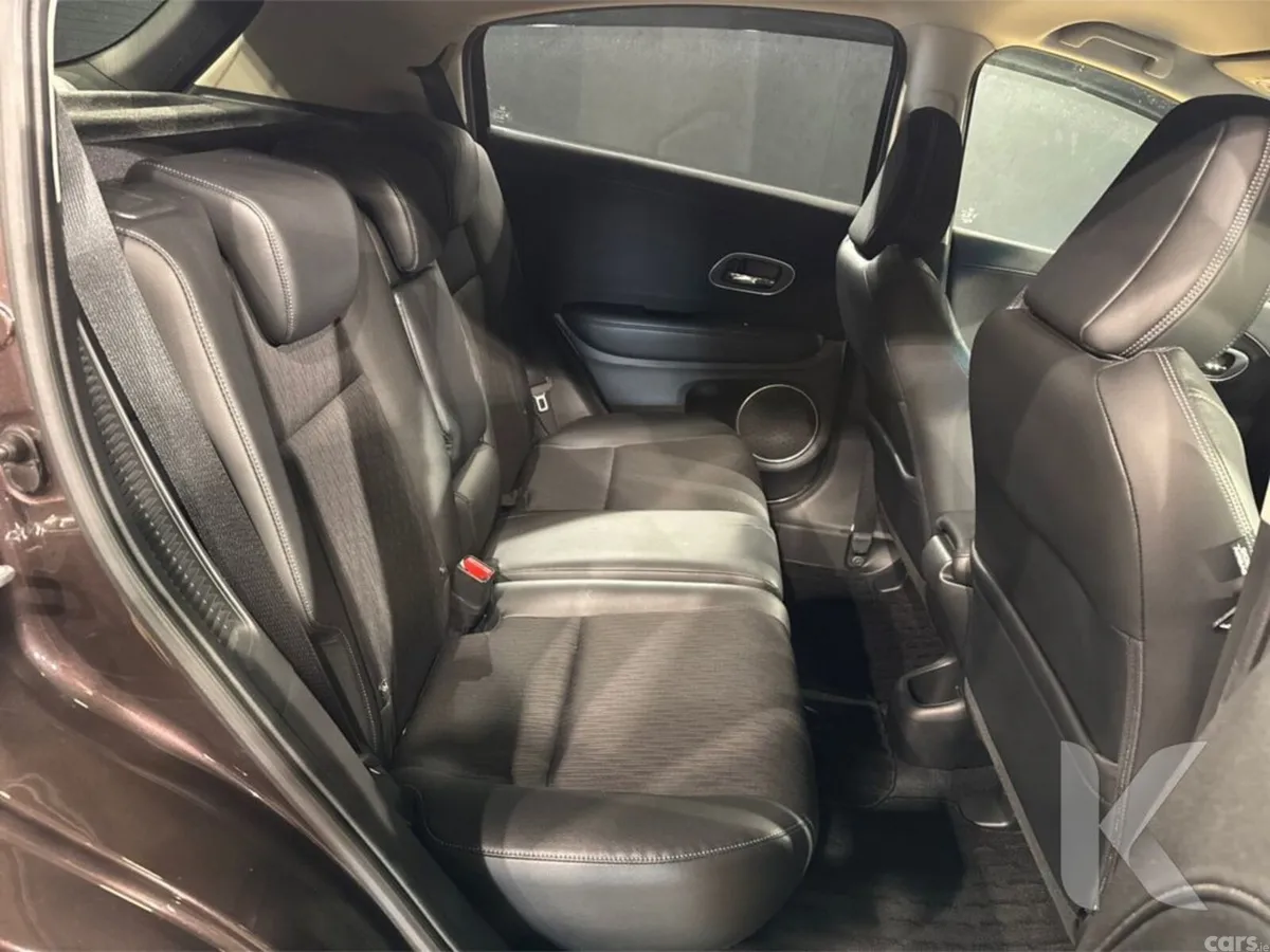 Honda Vezel SUV, Petrol Hybrid, 2018, Brown