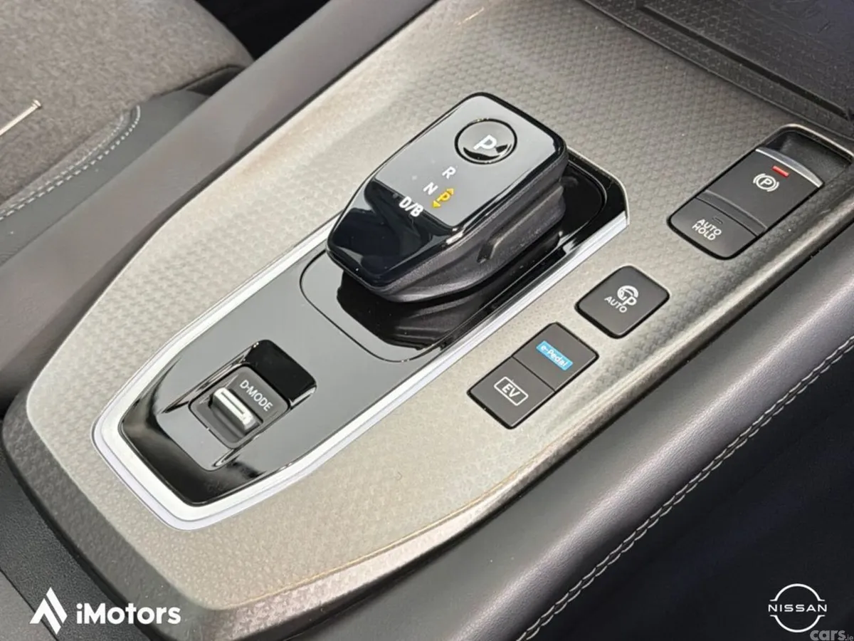 Nissan Qashqai SUV, Petrol Hybrid, 2027, Grey