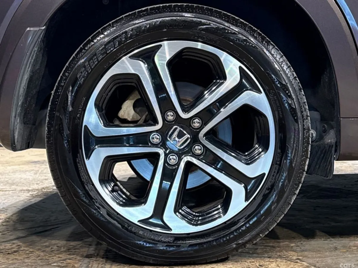 Honda Vezel SUV, Petrol Hybrid, 2018, Brown