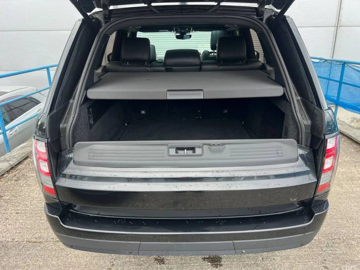 Land Rover Range Rover SUV, Diesel, 2018, Black