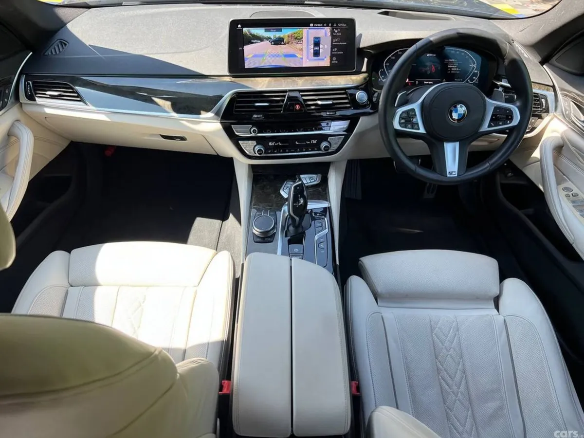 BMW 5-Series Saloon, Petrol Plug-in Hybrid, 2020, Blue