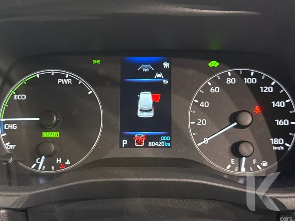 Toyota Sienta MPV, Petrol Hybrid, 2023, Black
