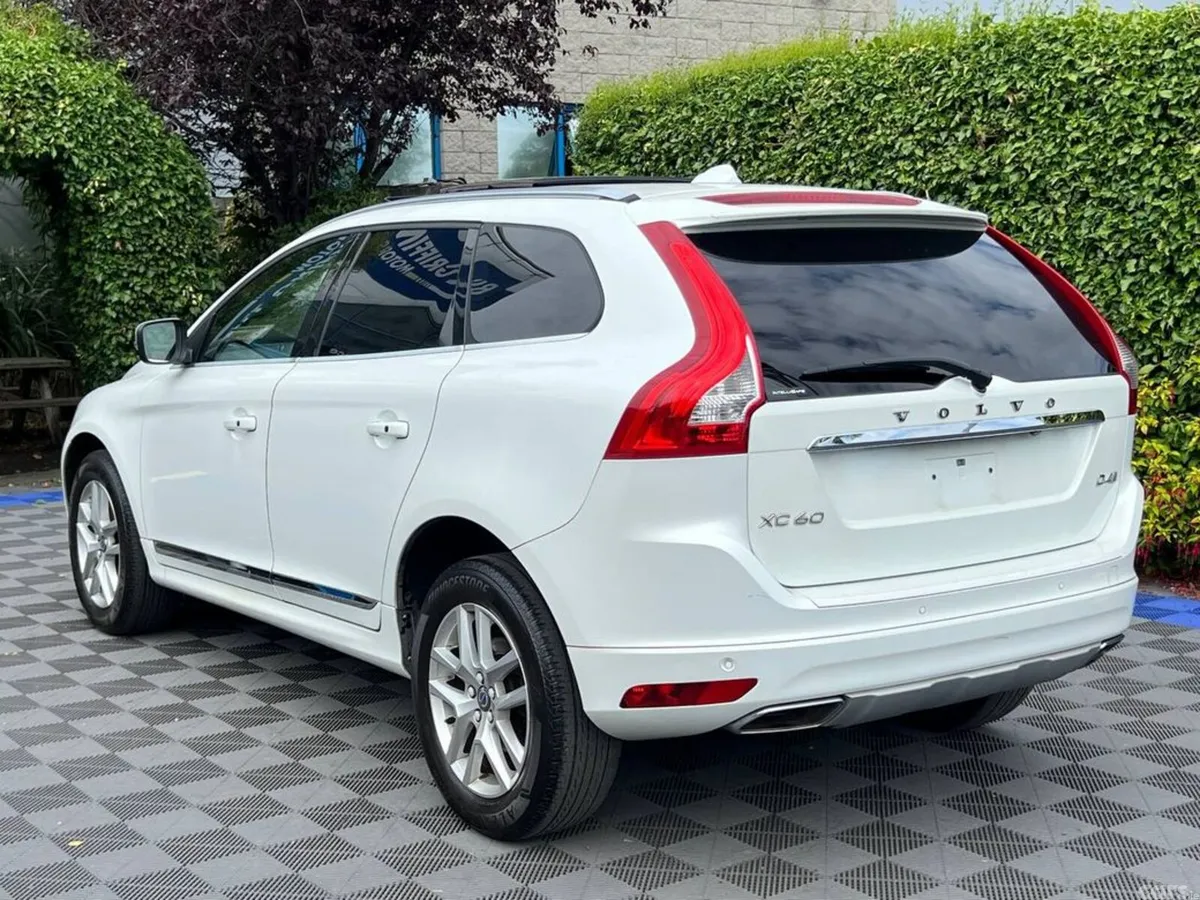 Volvo XC60 SUV, Diesel, 2017, White