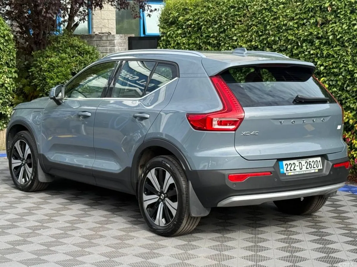 Volvo XC40 SUV, Petrol Plug-in Hybrid, 2022, Grey