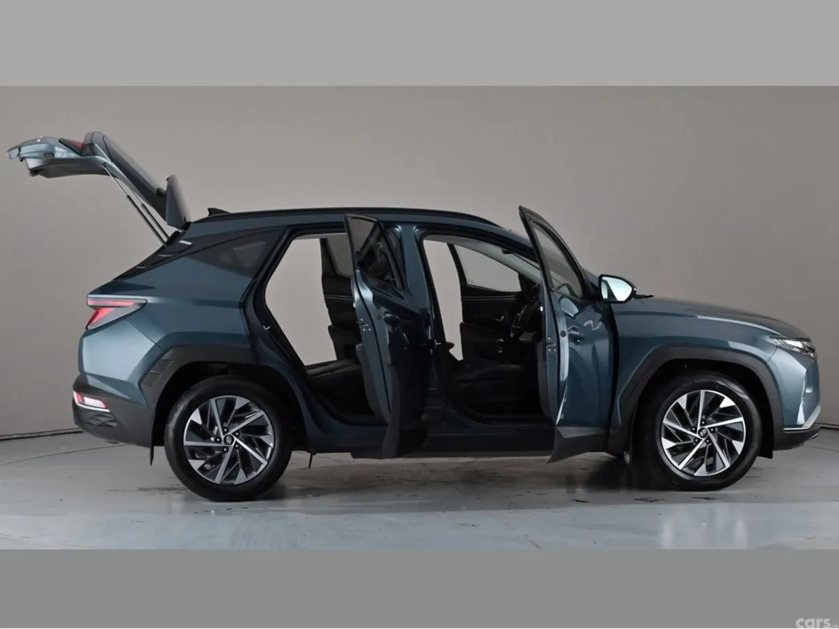 Hyundai Tucson SUV, Diesel, 2022, Blue