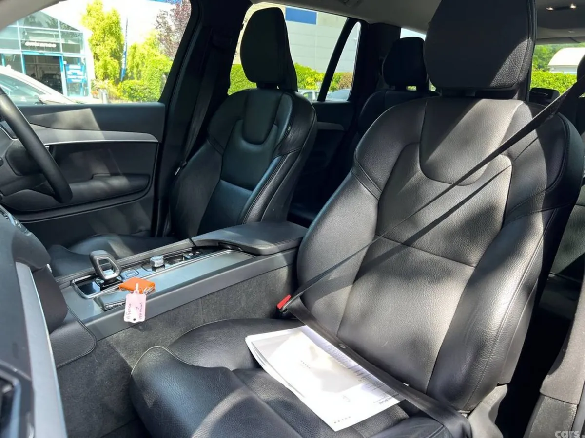 Volvo XC90 SUV, Petrol Plug-in Hybrid, 2022, Blue