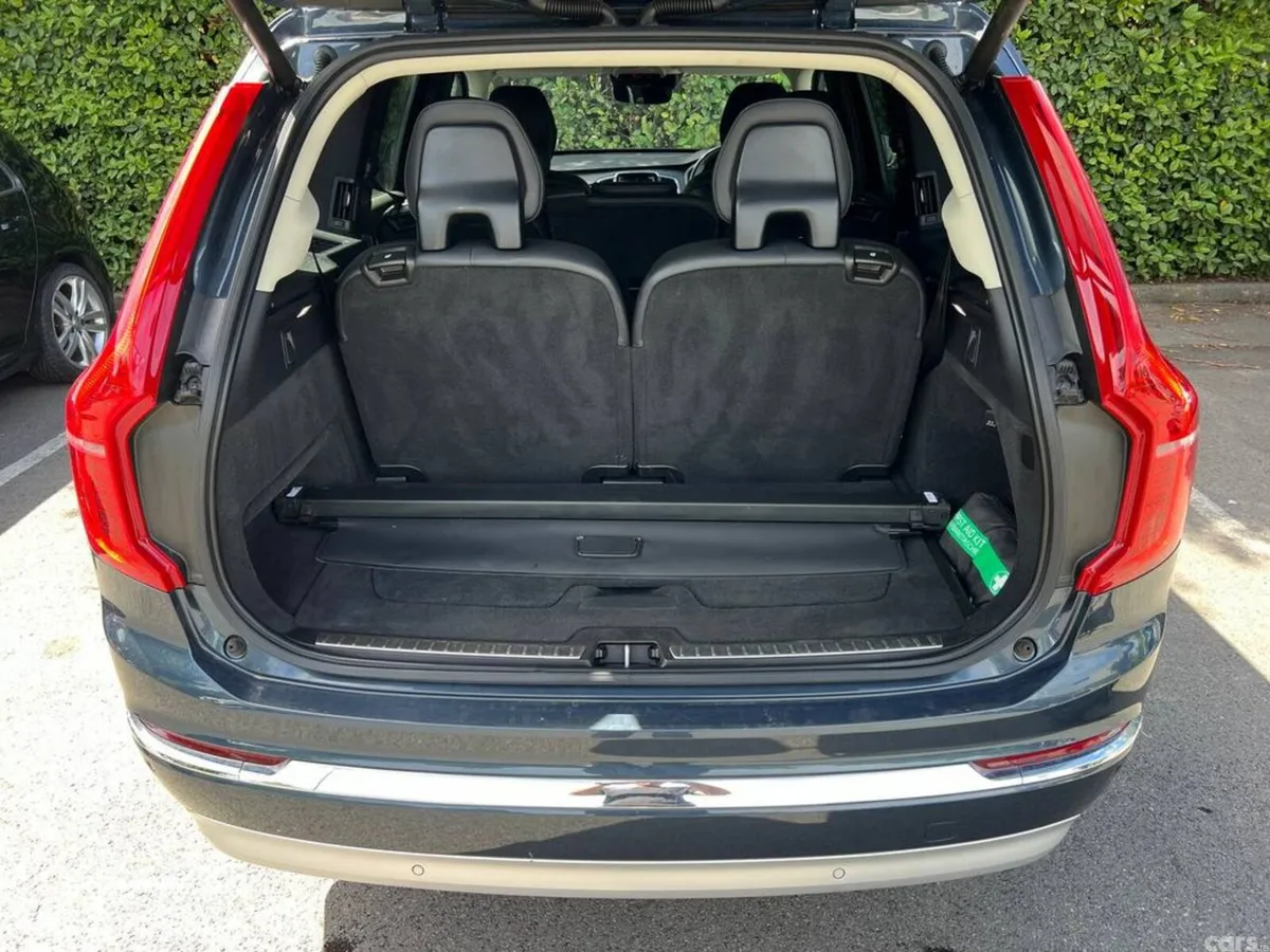 Volvo XC90 SUV, Petrol Plug-in Hybrid, 2022, Blue