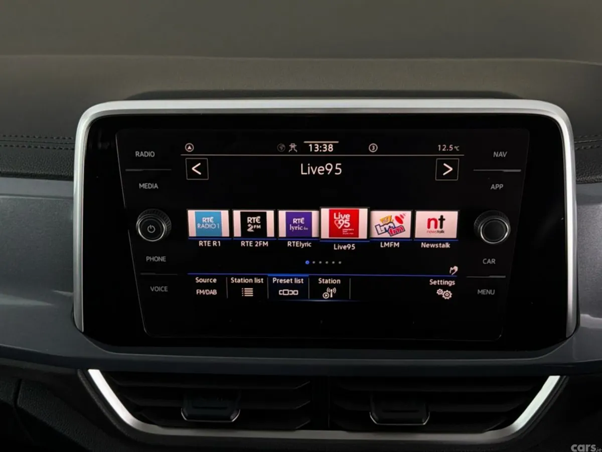 Volkswagen T-Roc MPV, Petrol, 2023, Grey