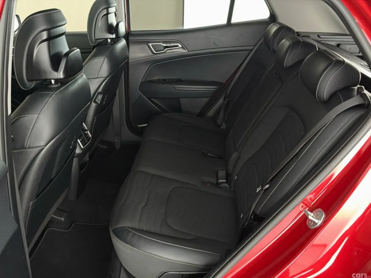 Kia Sportage SUV, Diesel, 2022, Red