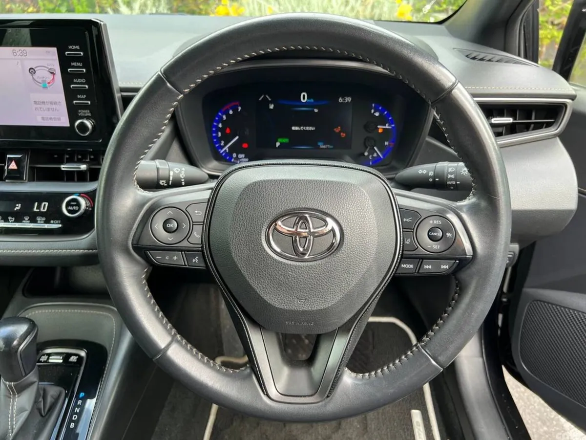 Toyota Corolla Saloon, Petrol Hybrid, 2020, Black