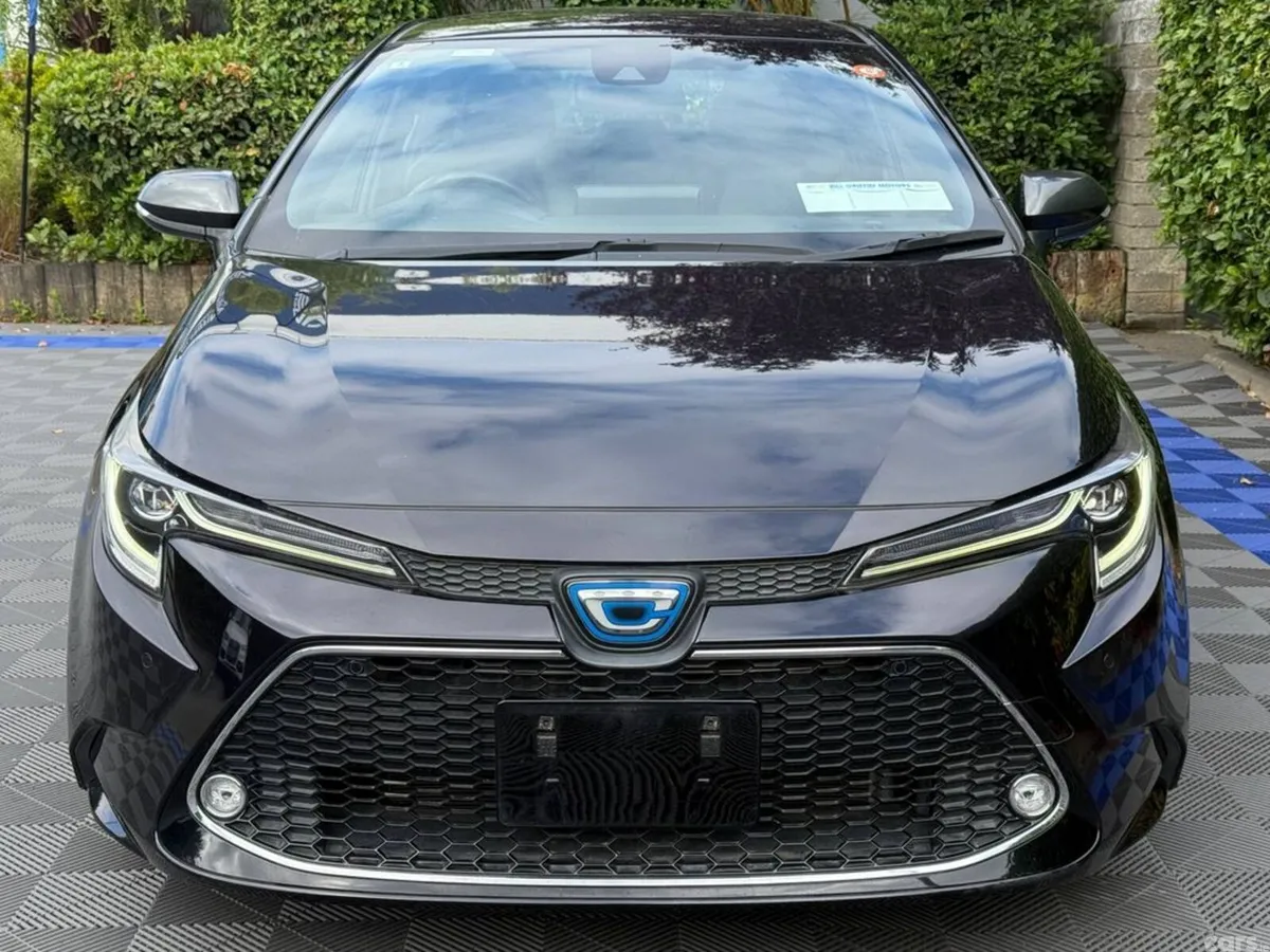 Toyota Corolla Saloon, Petrol Hybrid, 2020, Black