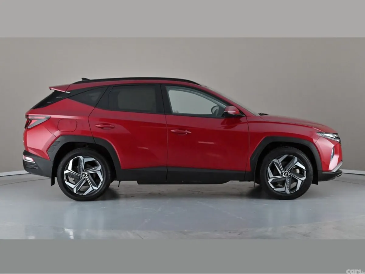Hyundai Tucson MPV, Petrol Plug-in Hybrid, 2022, Red