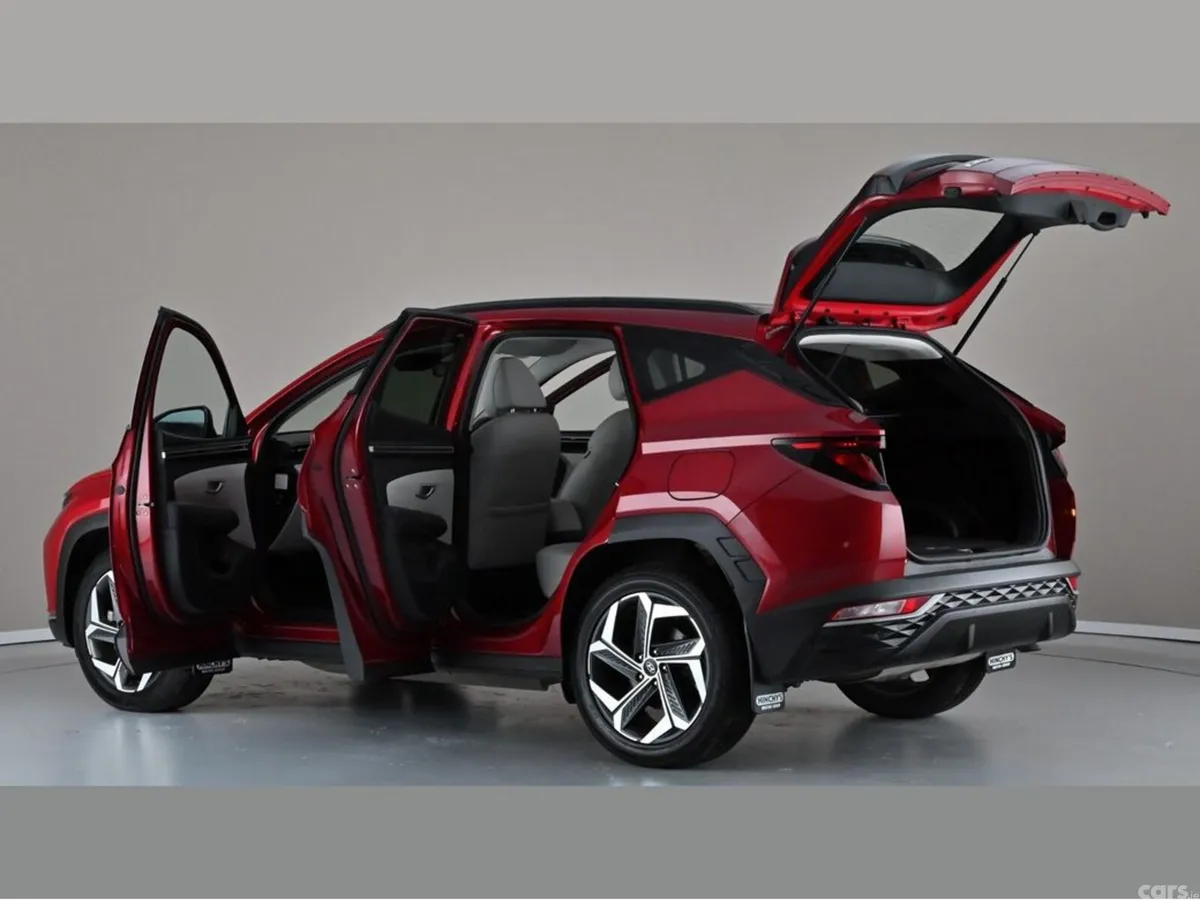 Hyundai Tucson MPV, Petrol Plug-in Hybrid, 2022, Red