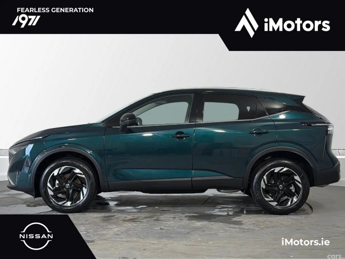 Nissan Qashqai SUV, Petrol Hybrid, 2027, Green