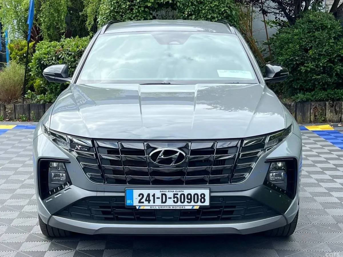 Hyundai Tucson SUV, Petrol Plug-in Hybrid, 2024, Grey