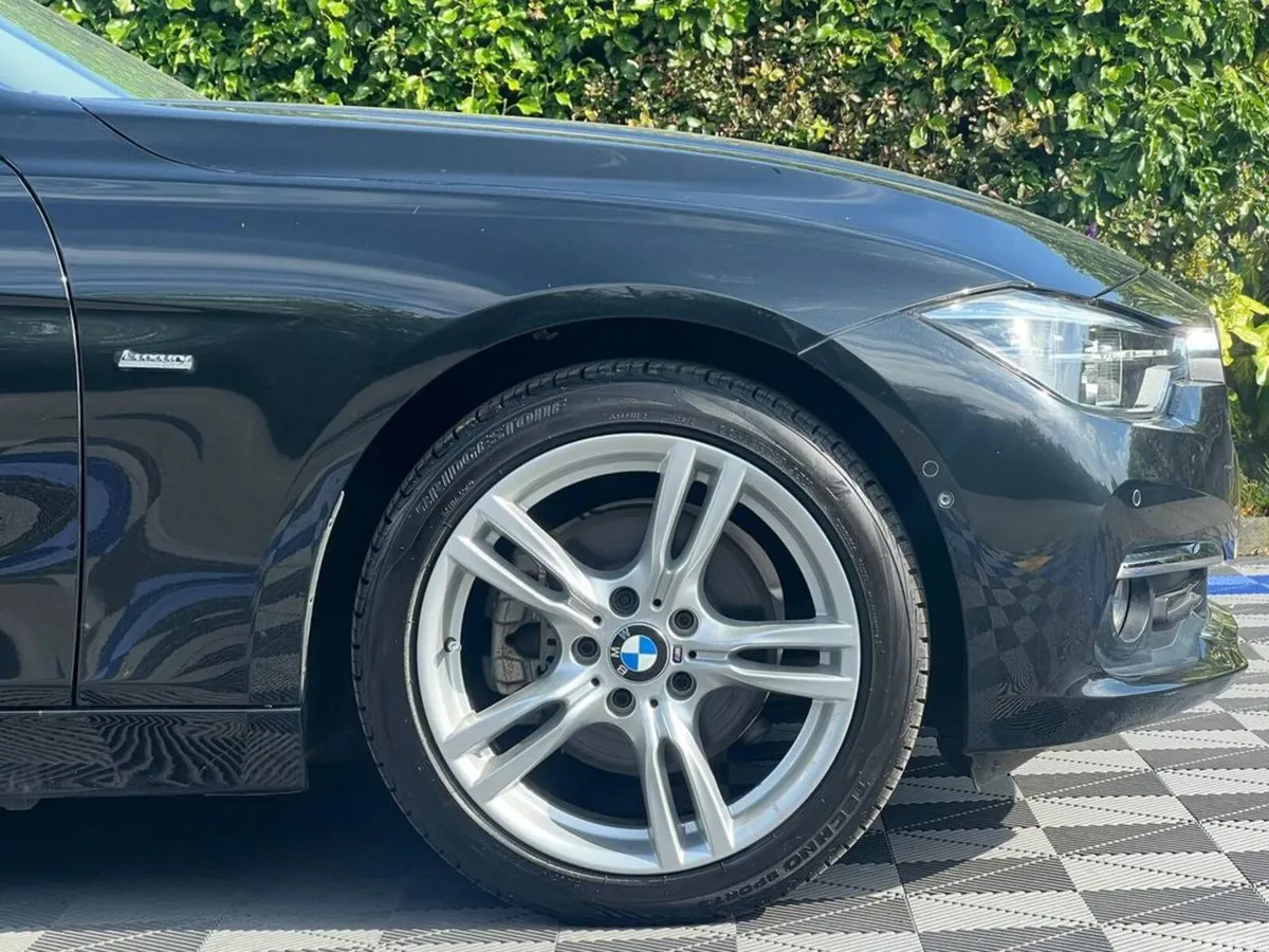 BMW 3-Series Estate, Diesel, 2018, Black