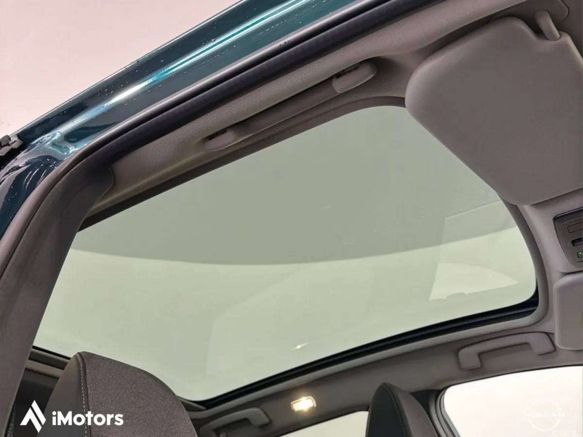 Nissan Qashqai SUV, Petrol Hybrid, 2027, Green