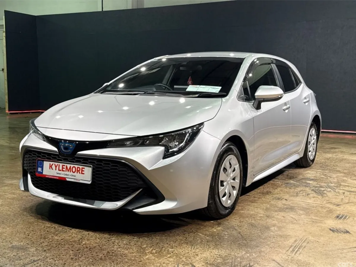 Toyota Corolla Hatchback, Petrol Hybrid, 2020, Silver
