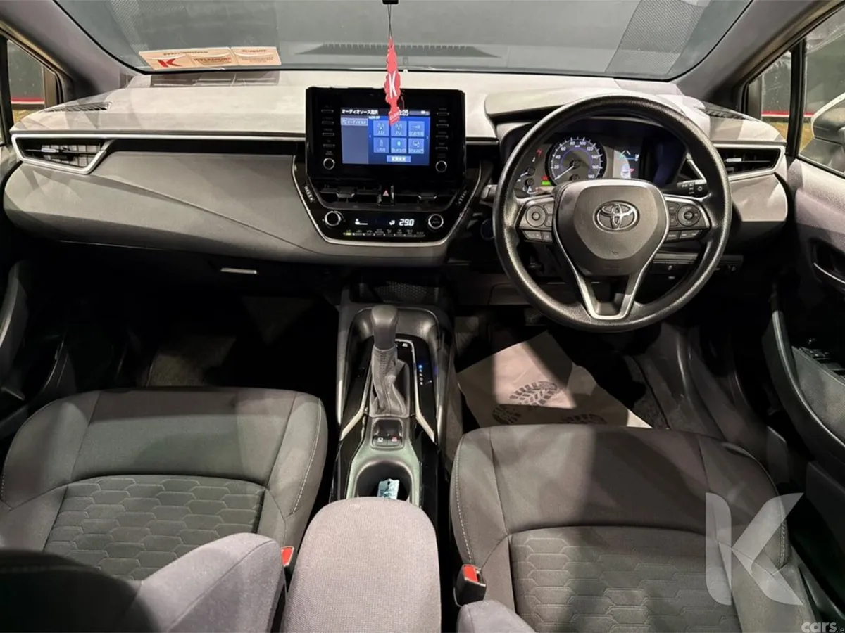 Toyota Corolla Hatchback, Petrol Hybrid, 2020, Silver