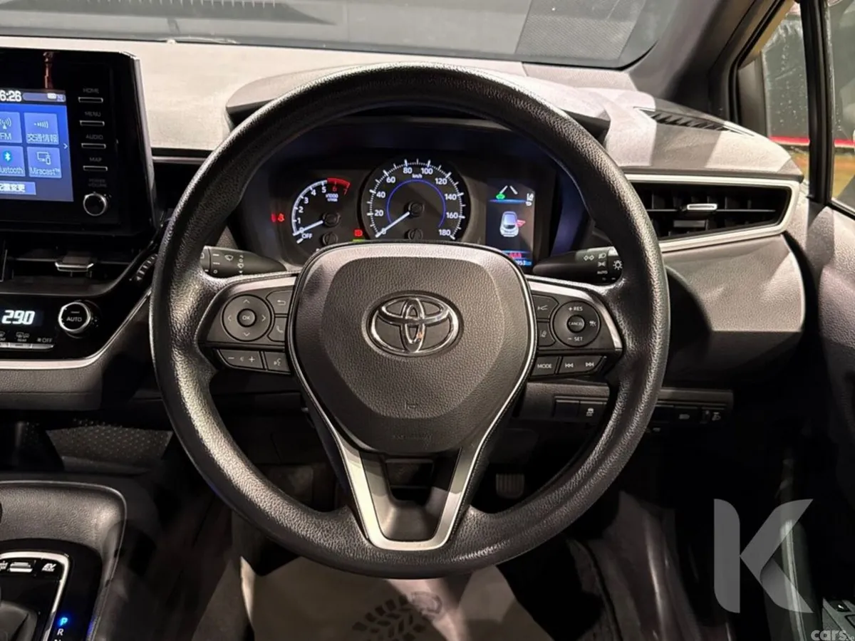 Toyota Corolla Hatchback, Petrol Hybrid, 2020, Silver