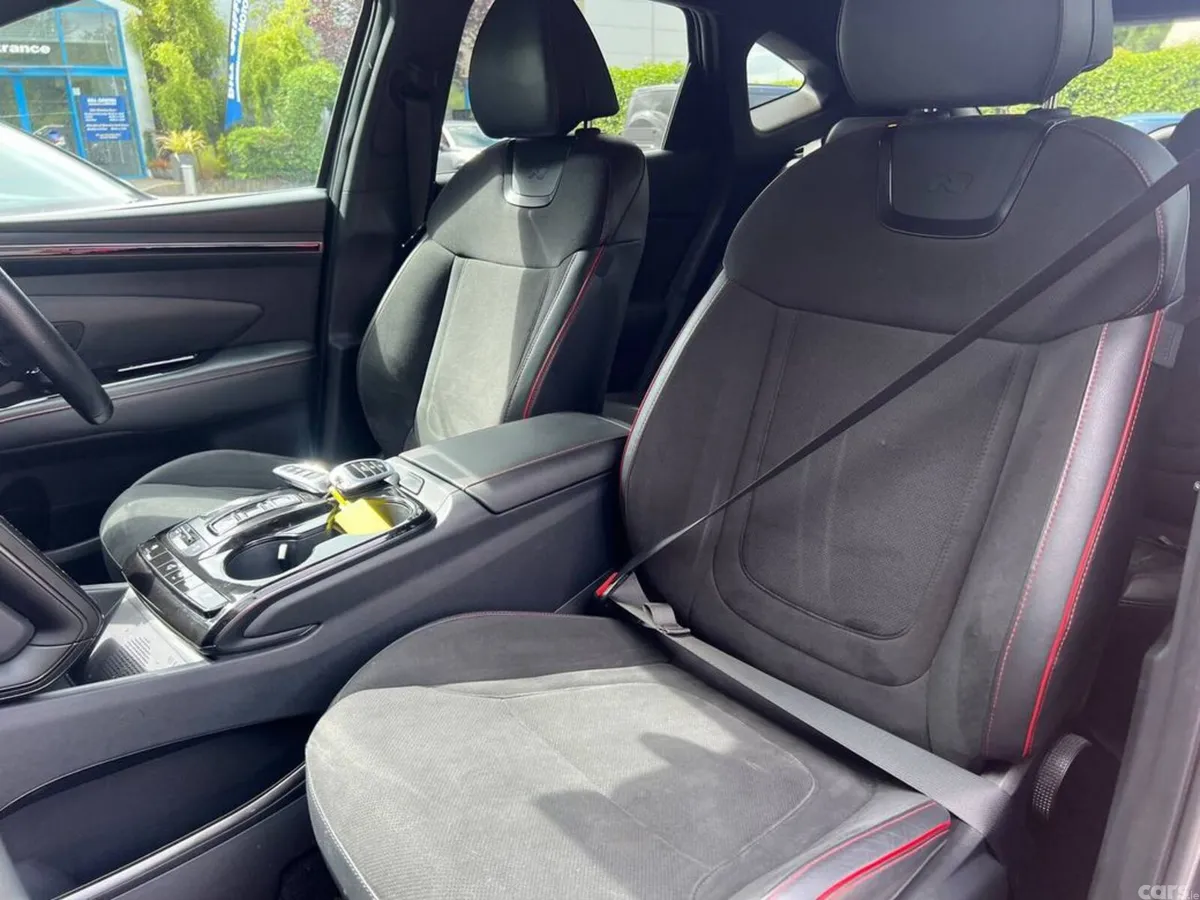 Hyundai Tucson SUV, Petrol Plug-in Hybrid, 2023, Grey