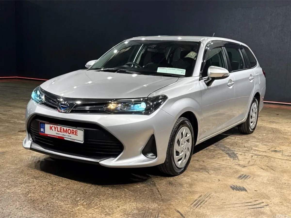 Toyota Corolla Estate, Petrol Hybrid, 2023, Silver