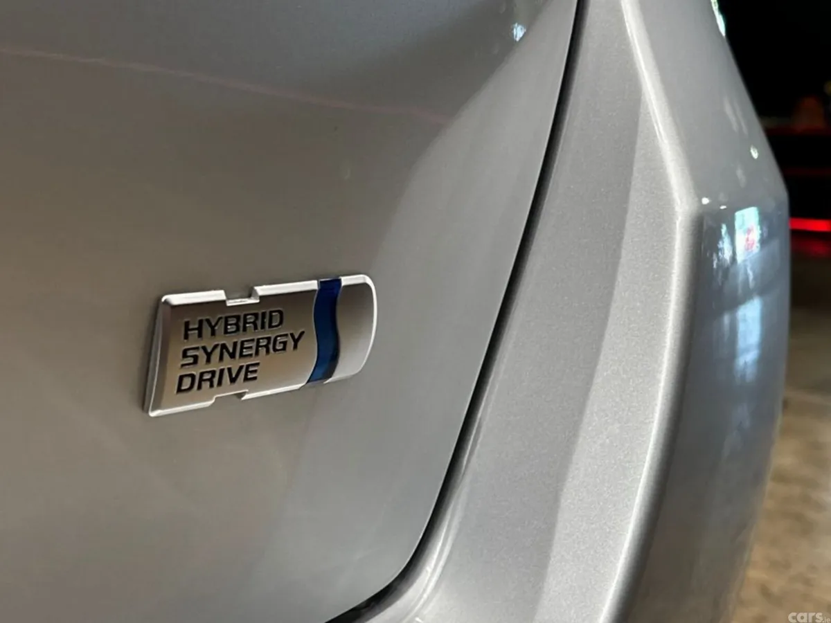 Toyota Corolla Estate, Petrol Hybrid, 2023, Silver