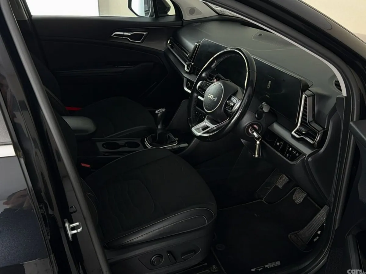 Kia Sportage SUV, Diesel, 2022, Black
