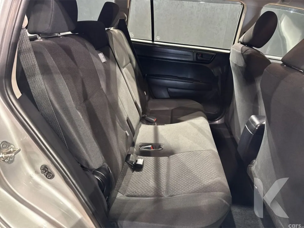 Toyota Corolla Estate, Petrol Hybrid, 2023, Silver