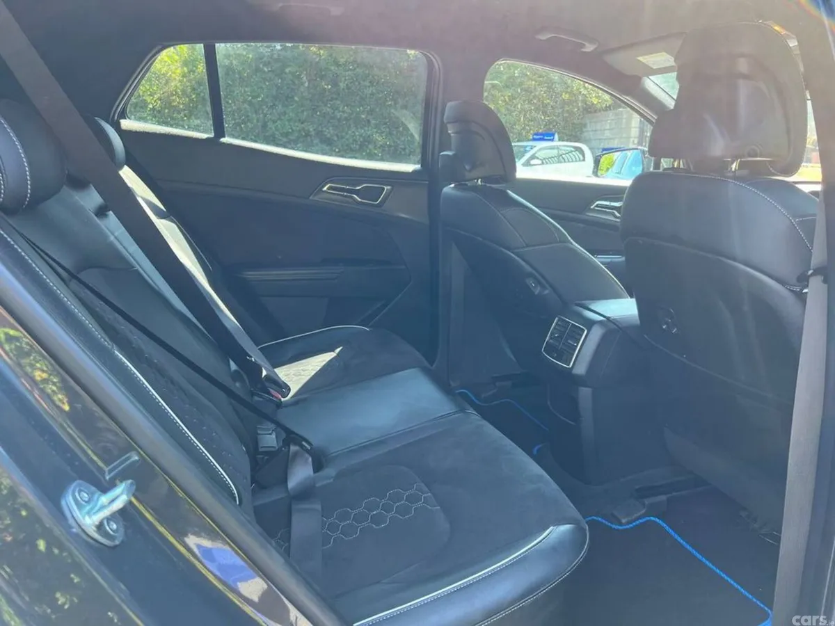 Kia Sportage Estate, Petrol Plug-in Hybrid, 2023, Grey