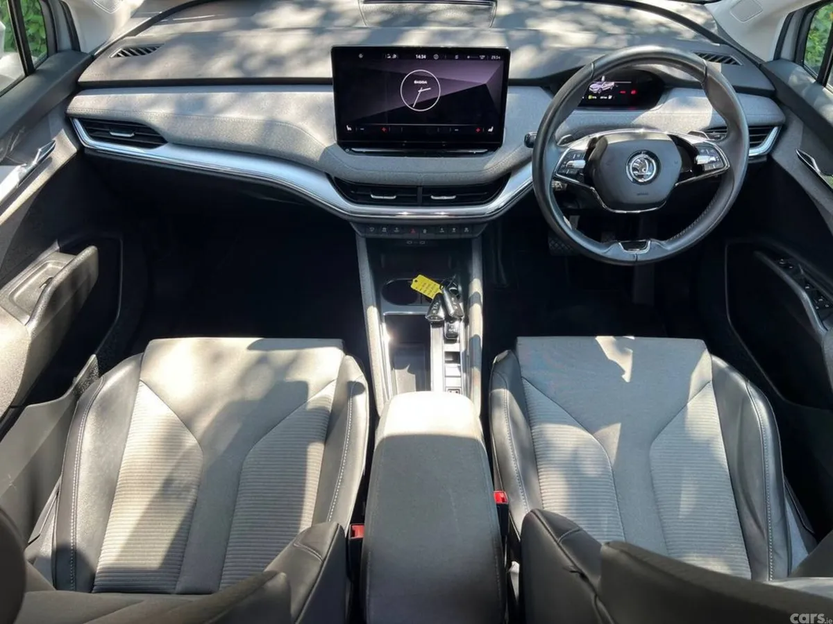 Skoda Enyaq Estate, Electric, 2023, Grey