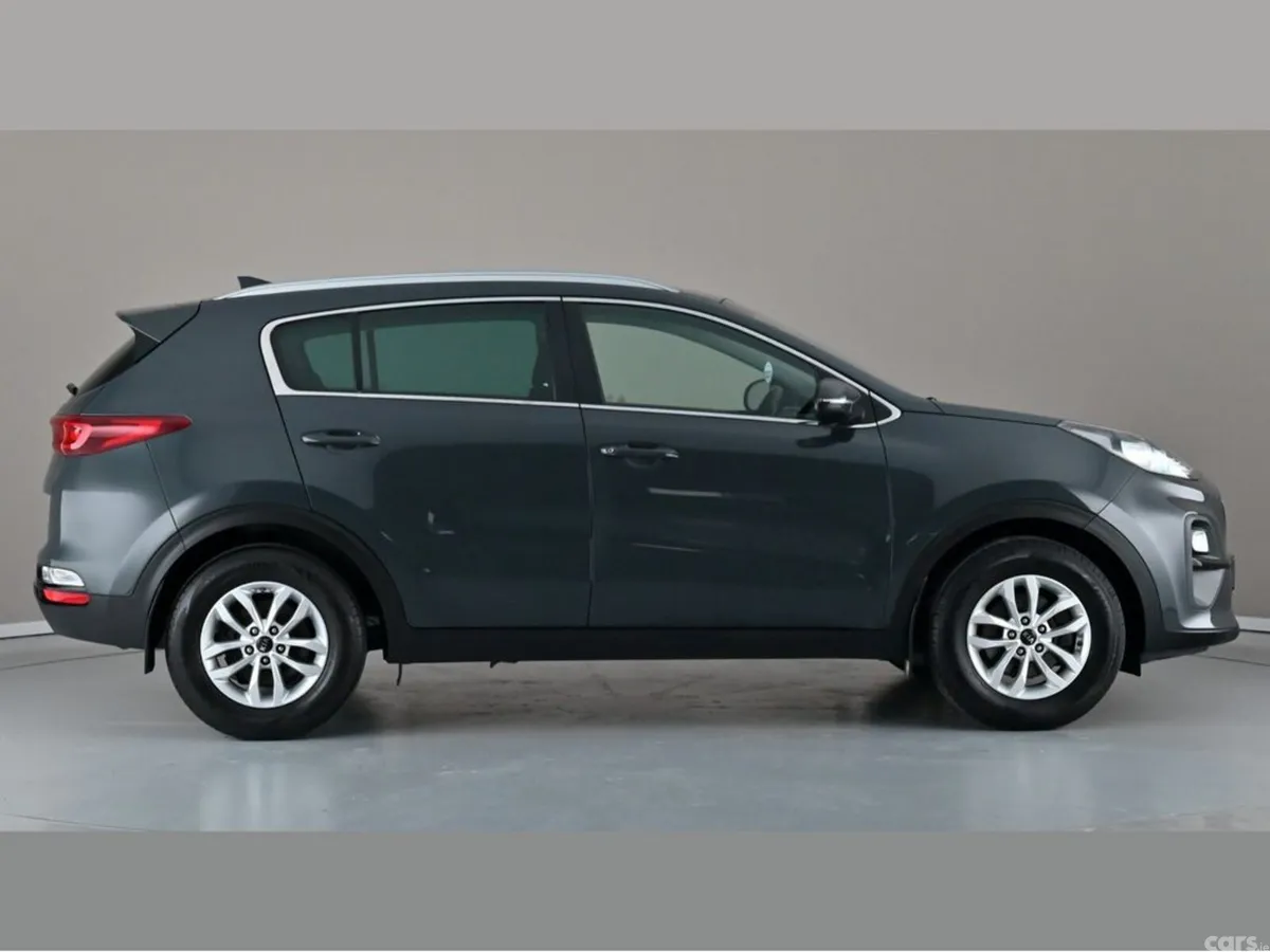Kia Sportage SUV, Diesel Hybrid, 2021, Grey