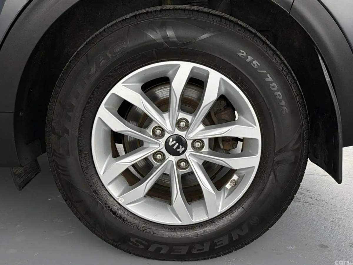 Kia Sportage SUV, Diesel Hybrid, 2021, Grey