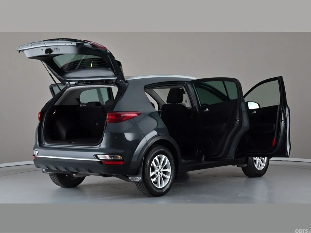 Kia Sportage SUV, Diesel Hybrid, 2021, Grey