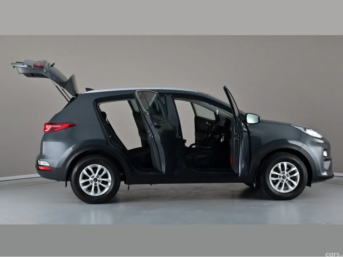 Kia Sportage SUV, Diesel Hybrid, 2021, Grey