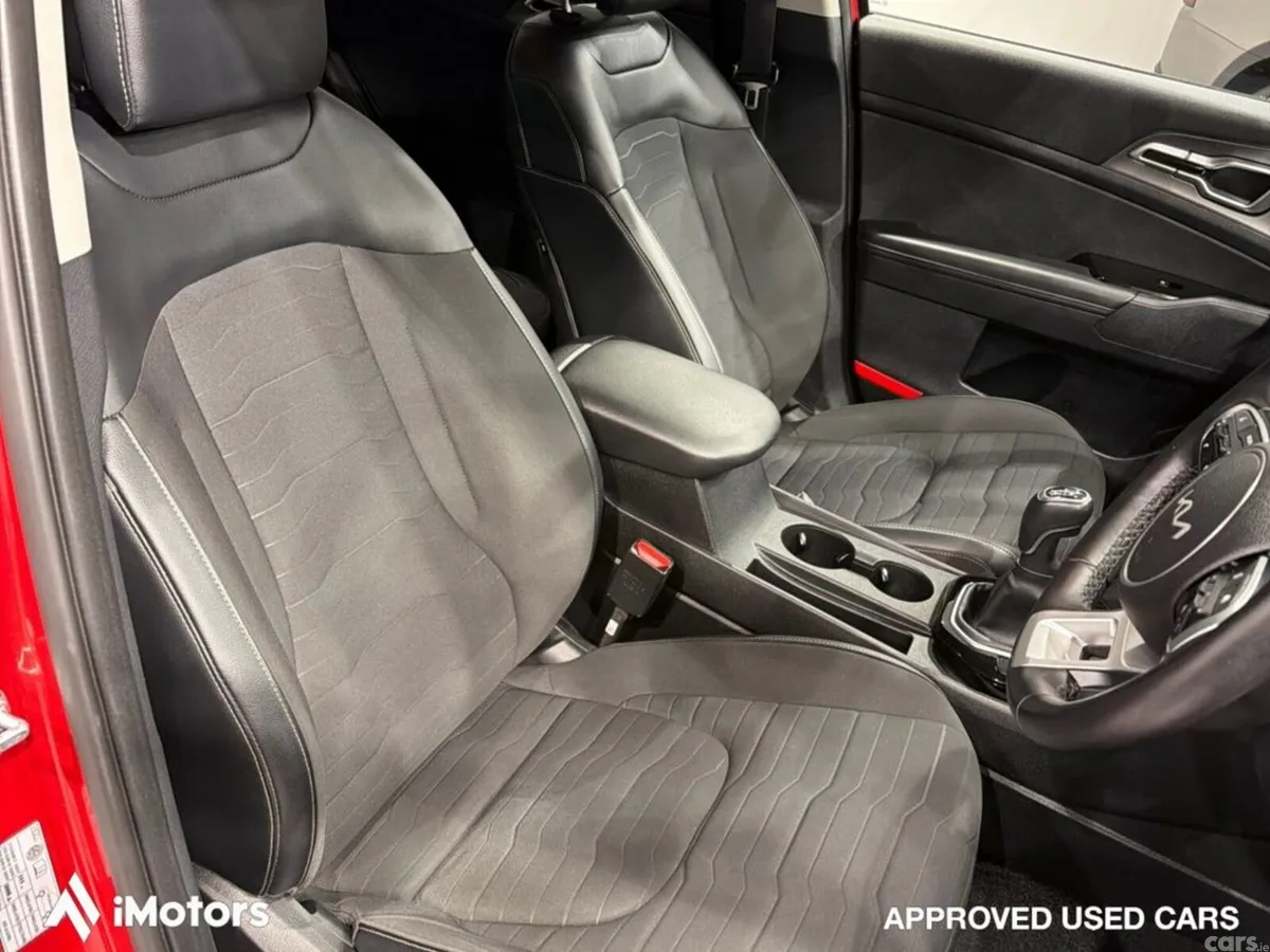 Kia Sportage SUV, Diesel, 2023, Red
