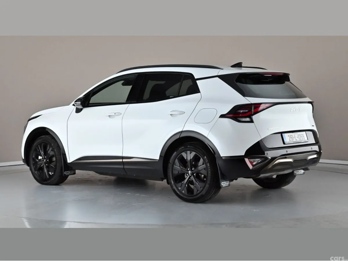 Kia Sportage SUV, Petrol Plug-in Hybrid, 2025, White